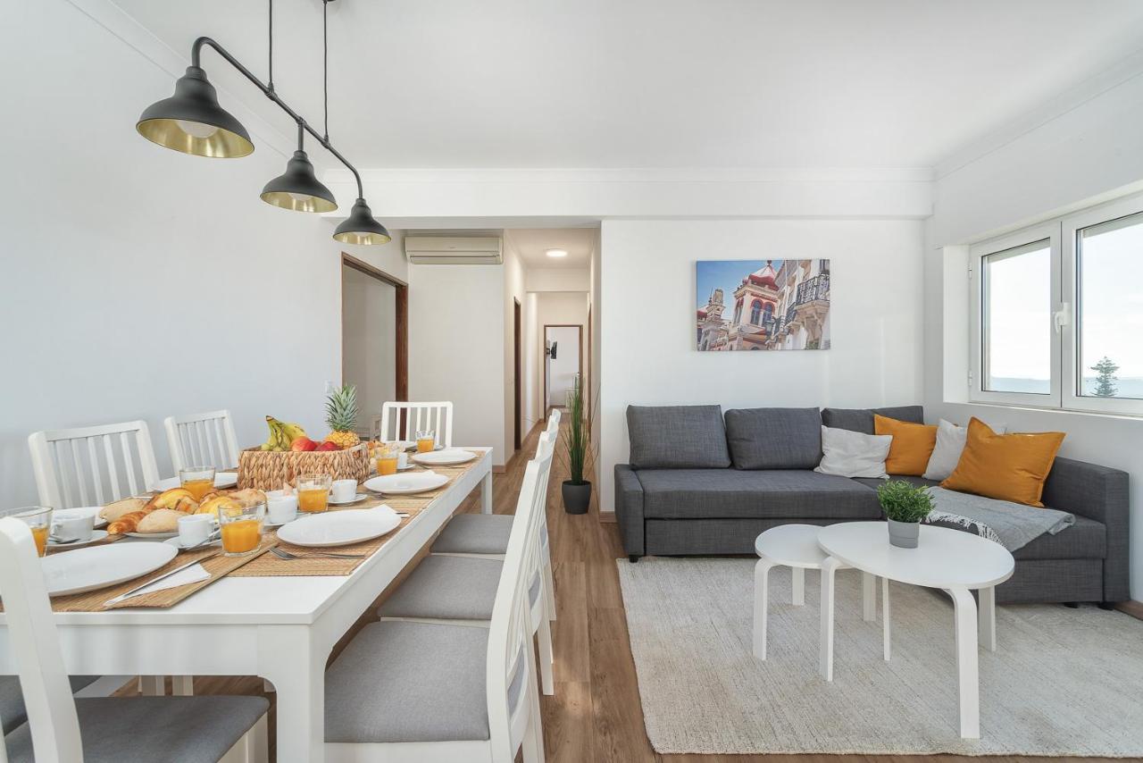 Hostwise - Spacious & Sunny Flat - Loule Luaran gambar